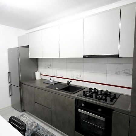 Sif Residence Craiova Extérieur photo