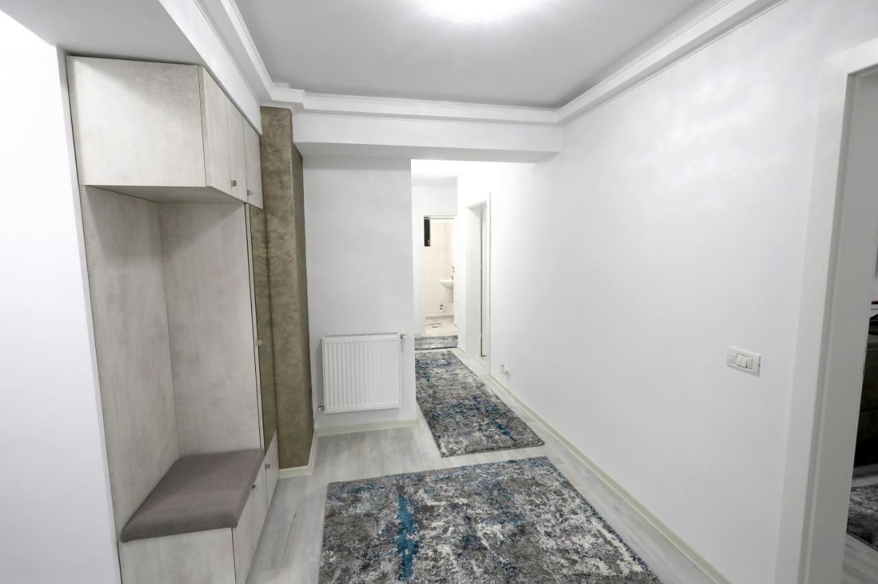 Sif Residence Craiova Extérieur photo