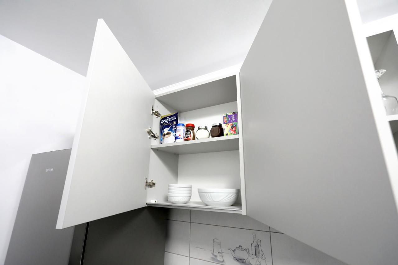 Sif Residence Craiova Extérieur photo