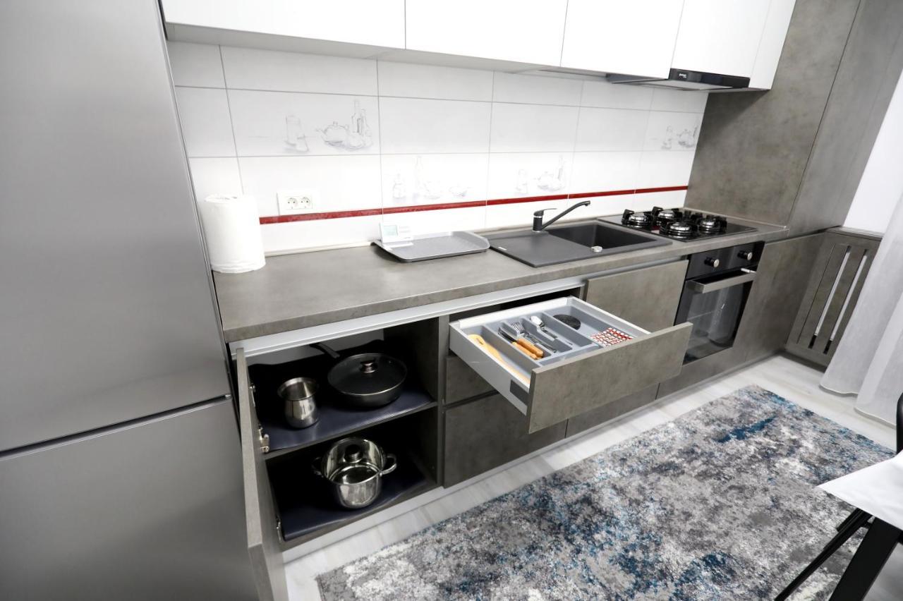 Sif Residence Craiova Extérieur photo