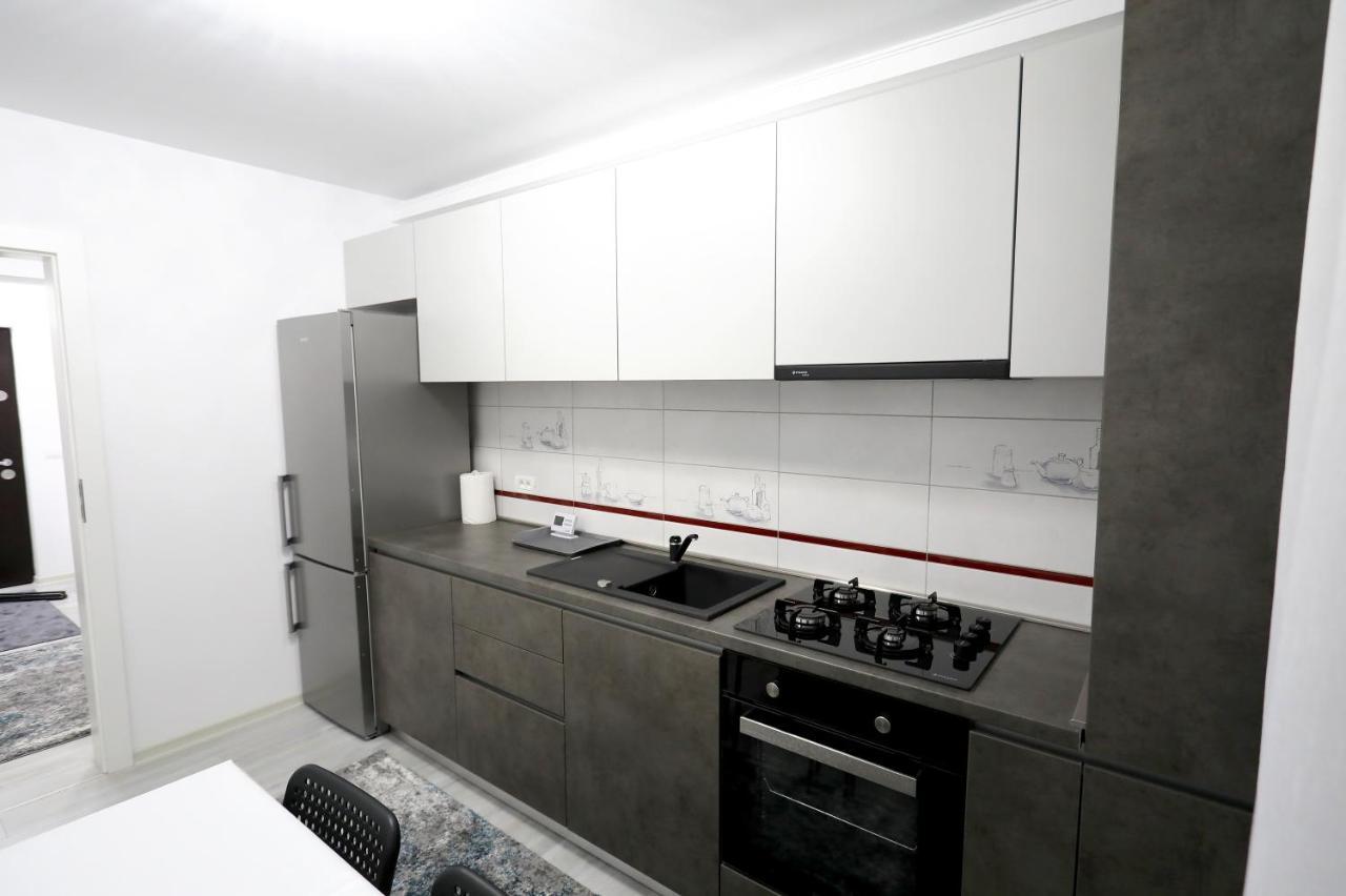 Sif Residence Craiova Extérieur photo